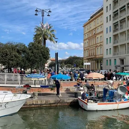 Giglio Di Mare, Darsena Appartement *
